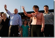 McCain Holds Campaign Rally Washington Pennsylvania WwEtNc1TlGsl